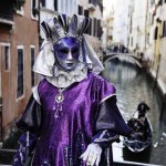 Los canales de Venecia se llenan de color durante los diez días que dura el Carnaval