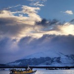 Desde Puerto Natales es posible navegar para visitar un par de glaciares, así también es la puerta de entrada al Parque Nacional Torres del Paine