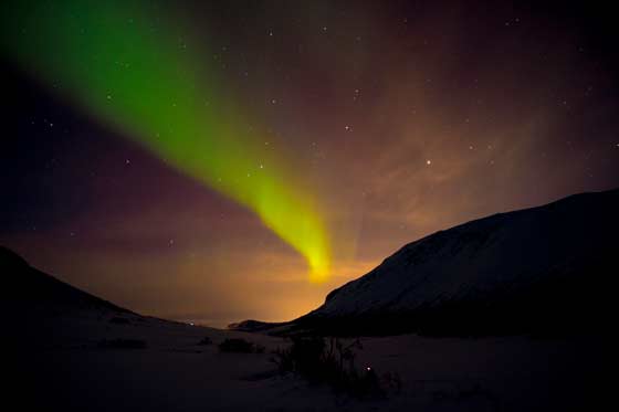 Ésta fue la primera aurora boreal que vi en Laponia Noruega.No era muy intensa pero a mí me impactó.