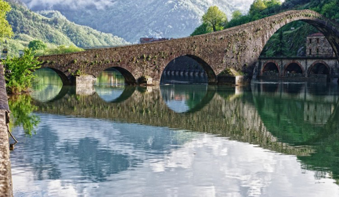 Puente del Diablo en Borgo a Mozzano