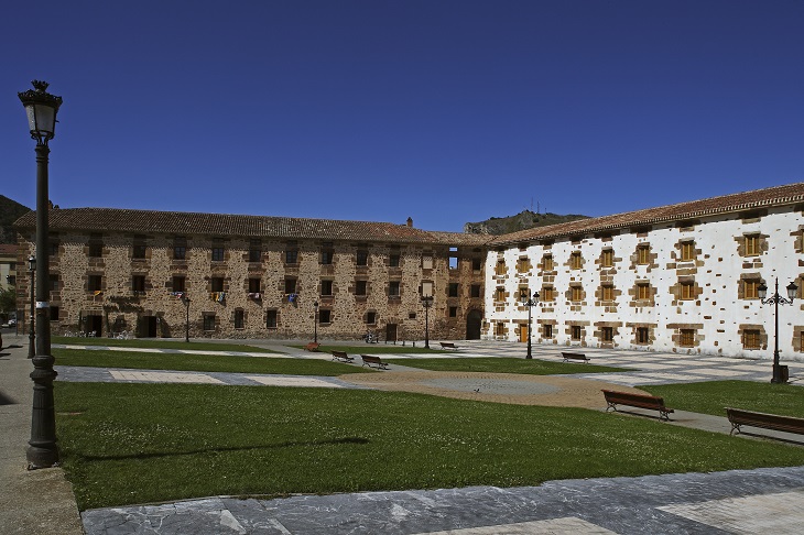 Real Fábrica de Paños de Santa Bárbara. Foto La Rioja Turismo.