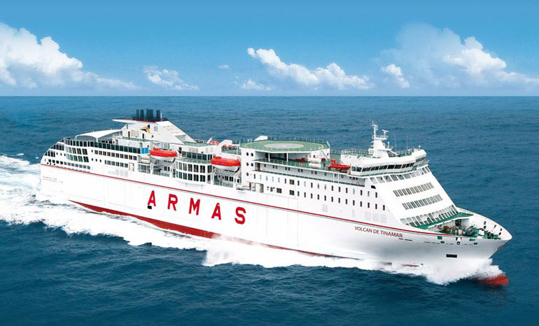 El ferry Volcán de Tinamar, del Grupo Naviera Armas, hará la ruta Barcelona-Mahón-Barcelona