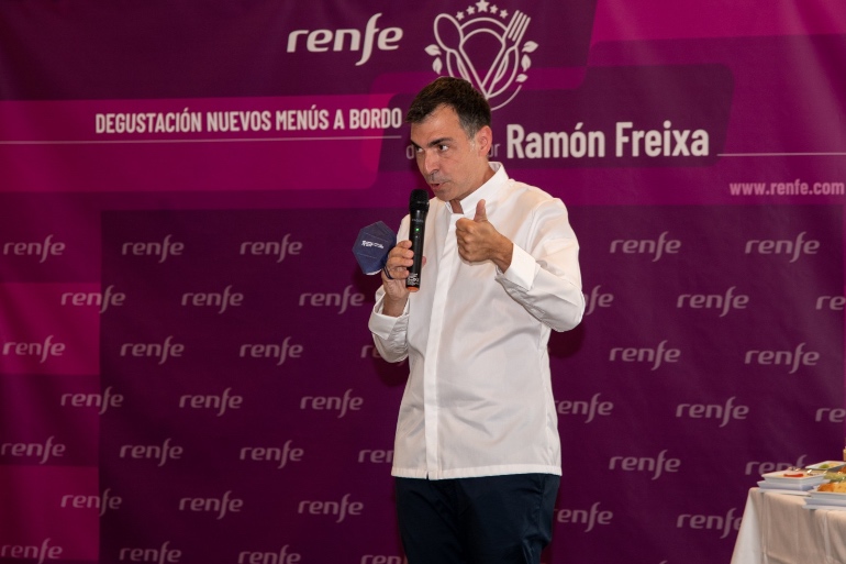 Ramón Freixa en la presentación del nuevos menús a bordo de Renfe