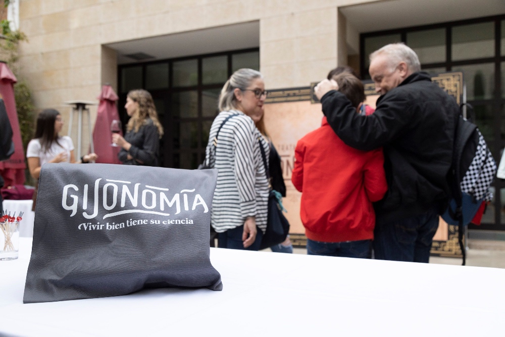 La Gijonomía, la nueva campaña de promoción turística de Gijón/Xixón, llega a Barcelona