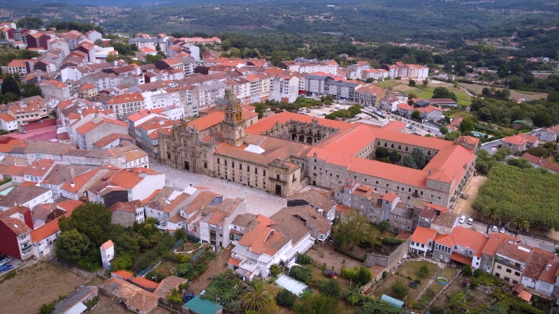 Vista aérea del Monasterio de Celanova.