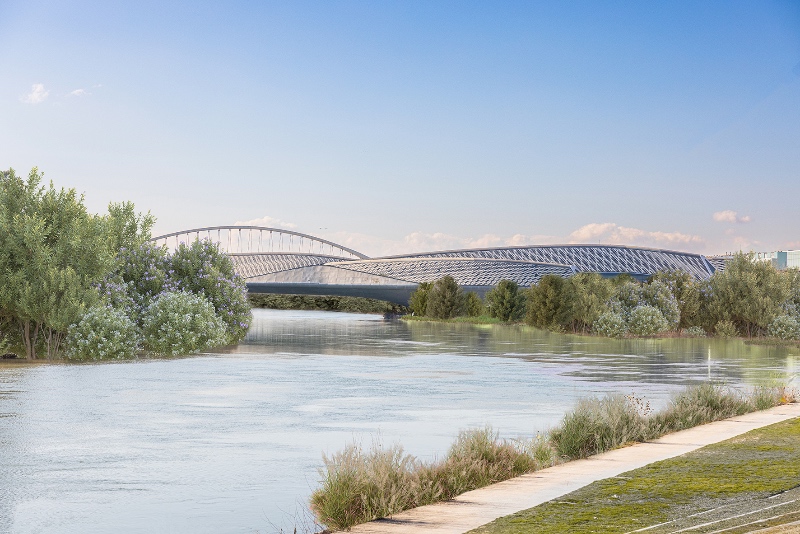 El Puente Zaha Hadid tiene forma de gladiolo con un extremo más estrecho y otro más ancho conforme se acerca a la margen izquierda del río.