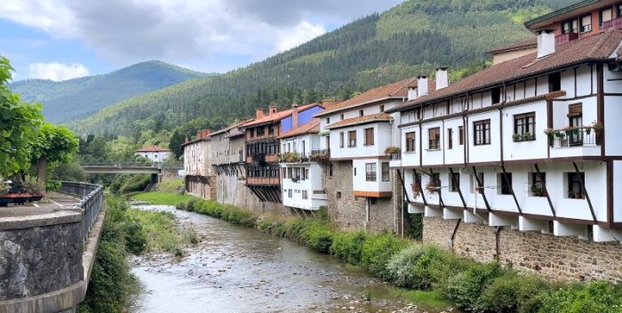 imagen Ruta por Gorbeia: pueblos con…
