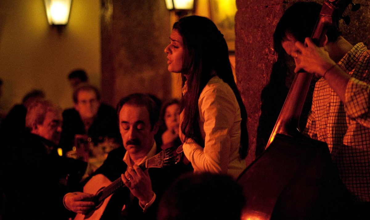 Club de fado en Lisboa
