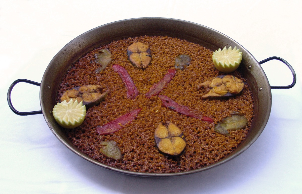 El arroz con bonito es muy típico de Santa Pola