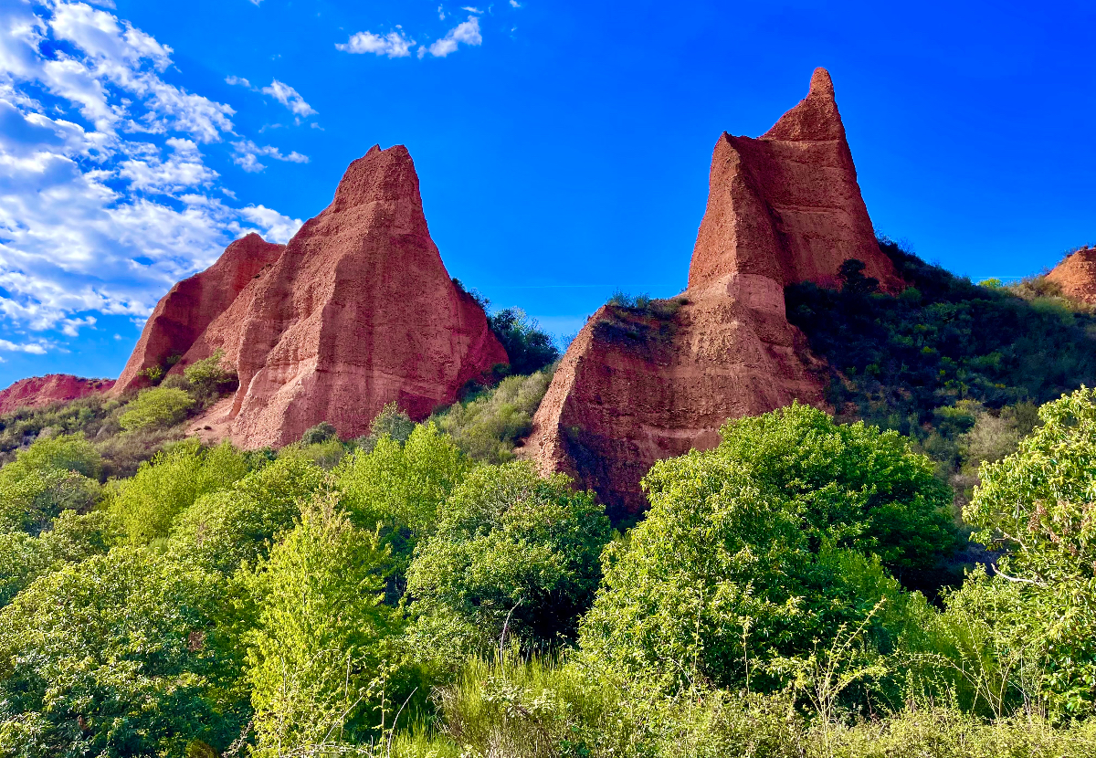 Las Médulas sufrieron bastantes daños en los incendios pero La Hoya, su lugar más característico, se salvó
