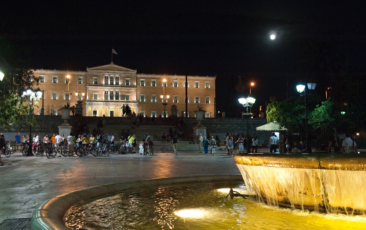 Plaza Sintagma. Foto AthensOGNTO/Y.Skoulas Plaza Sintagma. Foto AthensOGNTO/Y.Skoulas