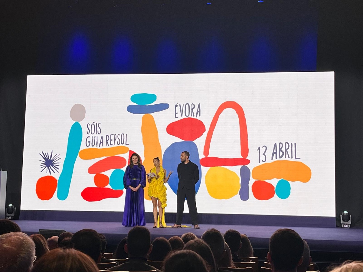 Gala de los Soles Guía Repsol de Tarragona donde se anunció que Évora acogerá la gala de la Guía Repsol Portugal. Gala de los Soles Guía Repsol de Tarragona donde se anunció que Évora acogerá la gala de la Guía Repsol Portugal.