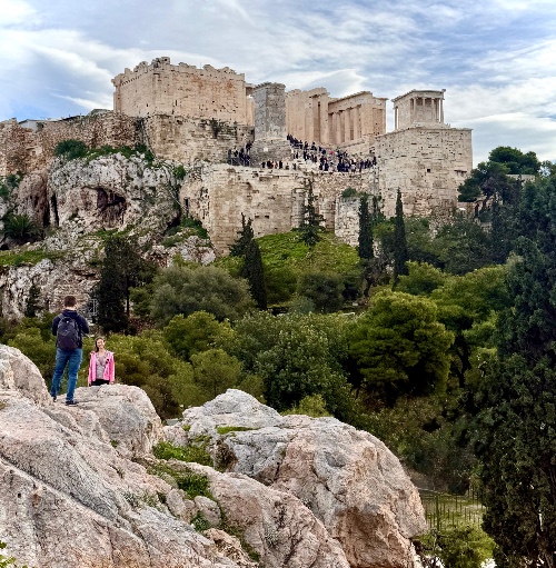 Vista de Los Propileos, la entrada a la Acrópolis de Atenas Vista de Los Propileos, la entrada a la Acrópolis de Atenas