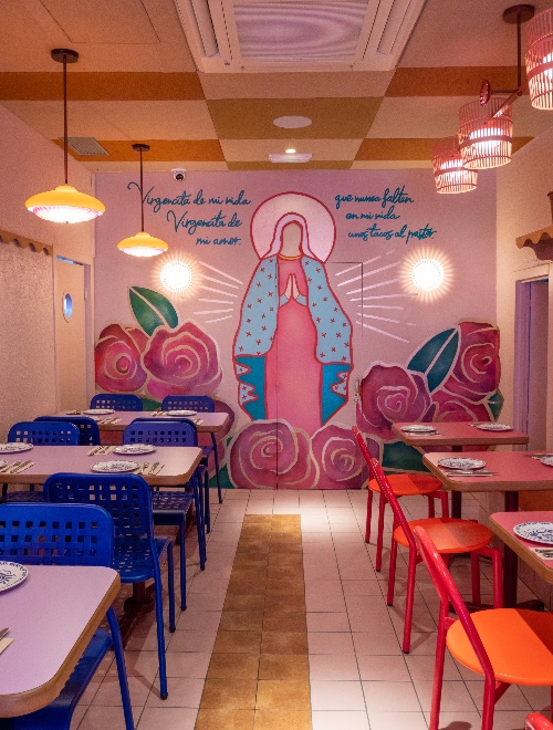 Puebla vive en el barrio barcelonés de Sant Antoni Puebla vive en el barrio barcelonés de Sant Antoni