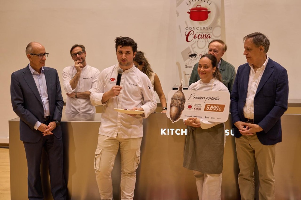 Javier Fuentes ganó el V Campeonato Internacional de Cocina con Ibérico Javier Fuentes ganó el V Campeonato Internacional de Cocina con Ibérico