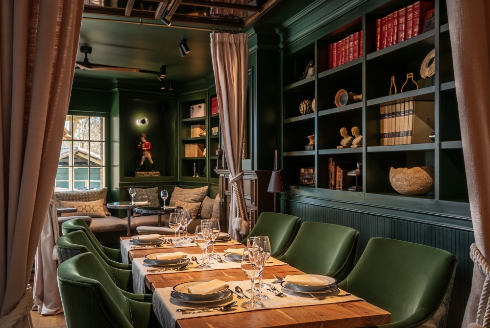 The Horse Club Library Restaurant, el nuevo restaurante ubicado en The Ranch The Horse Club Library Restaurant, el nuevo restaurante ubicado en The Ranch