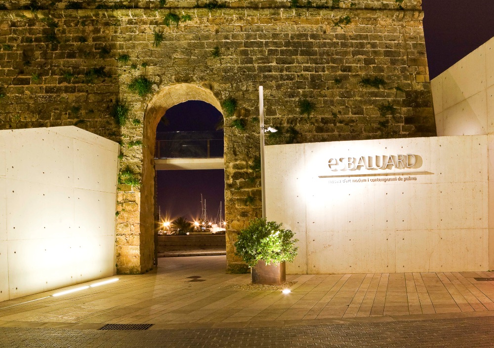 Es Baluard acoge un antiguo aljibe Es Baluard acoge un antiguo aljibe
