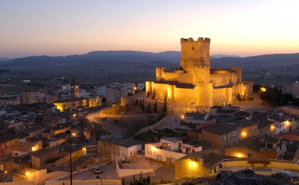 Castillo de Villena Castillo de Villena