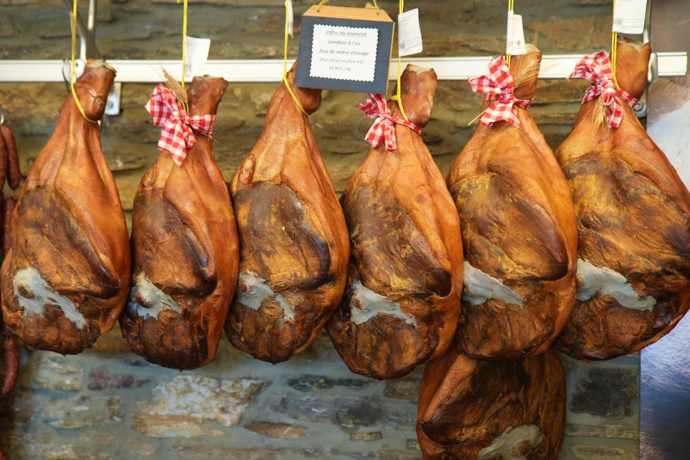 El jamón de las Ardenas forma parte de la tradición gastronómica de Valonia. © WBT – David Rivir. El jamón de las Ardenas forma parte de la tradición gastronómica de Valonia. © WBT – David Rivir.