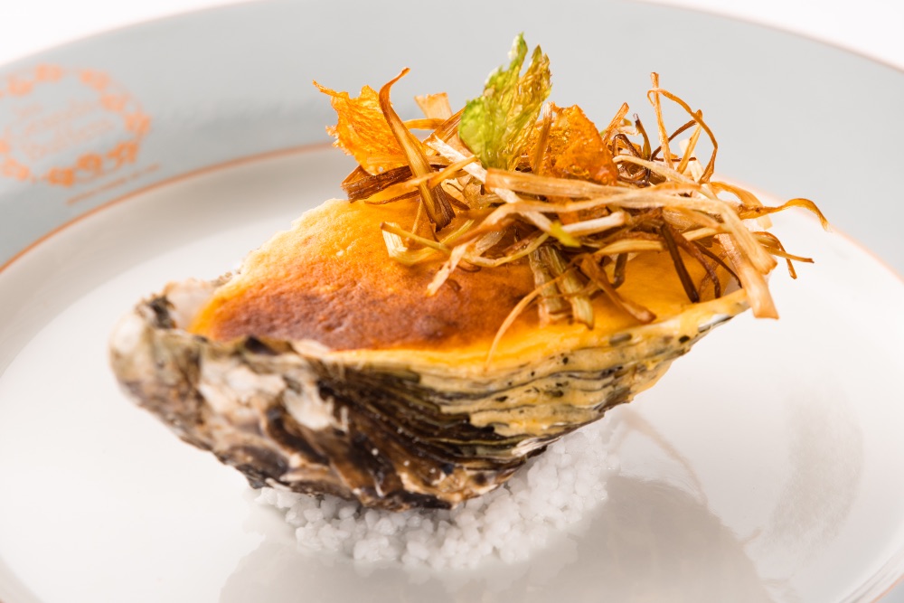 Los platos que se sirven en Les Grands Buffets rinden homenaje a la exquisita gastronomía francesa Los platos que se sirven en Les Grands Buffets rinden homenaje a la exquisita gastronomía francesa